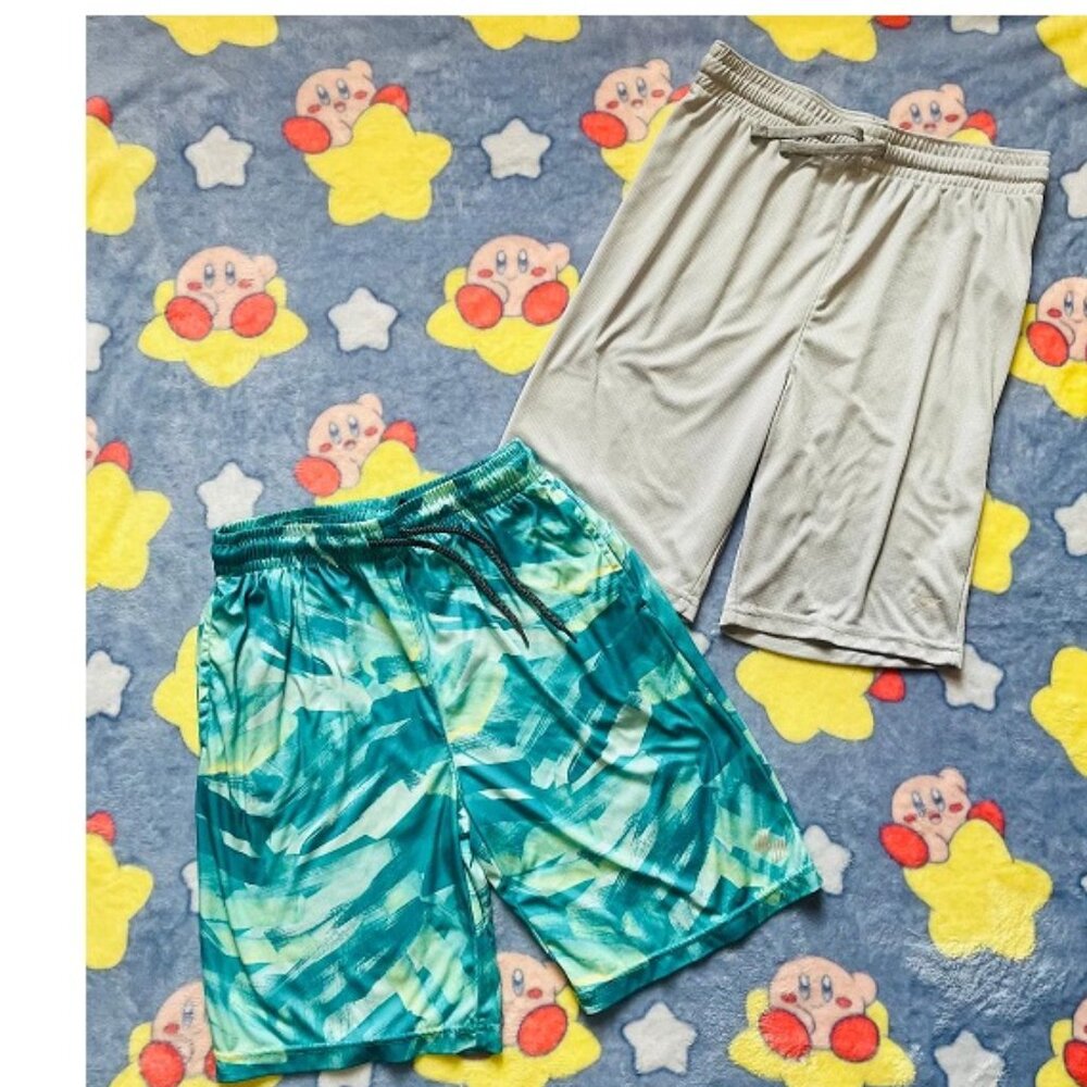 2 pairs of boys gym shorts size L 10/12